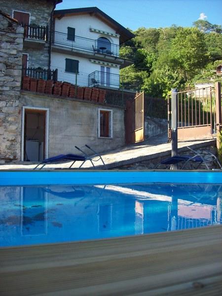 Casa Delle Camelie Apartment Sorico Luaran gambar