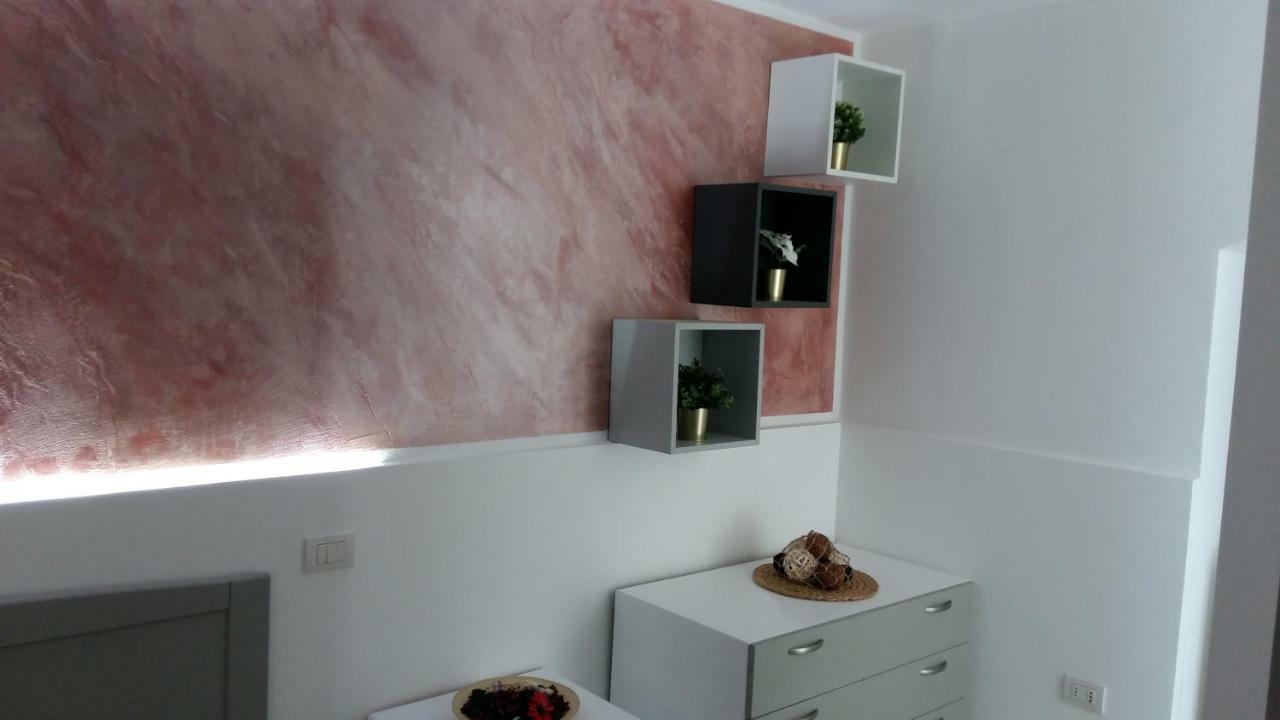 Casa Delle Camelie Apartment Sorico Luaran gambar