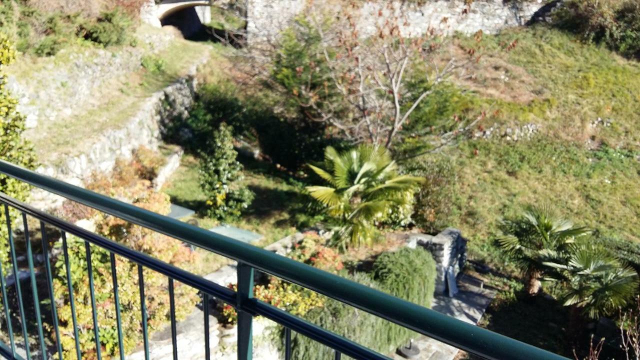 Casa Delle Camelie Apartment Sorico Luaran gambar